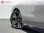 BMW i7 xDrive60 106 kWh M-Sport Pro Panoramadak NL Auto! | Bowers&Wilkins | Driving Assistand Professional | Stoel/ stuurverwarming | 360 Camera | Head-Up Display