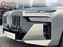 BMW i7 xDrive60 106 kWh M-Sport Pro Panoramadak NL Auto! | Bowers&Wilkins | Driving Assistand Professional | Stoel/ stuurverwarming | 360 Camera | Head-Up Display