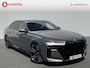 BMW i7 xDrive60 106 kWh M-Sport Pro Panoramadak NL Auto! | Bowers&Wilkins | Driving Assistand Professional | Stoel/ stuurverwarming | 360 Camera | Head-Up Display
