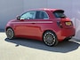 Fiat 500 La Prima 42 kWh / SOH 93% / Apple Carplay/Android Auto / Achteruitrijcamera / Adaptieve Cruise Control / Lichtmetalen Velgen 17" / Navigatie / 3-fase / Snelladen /