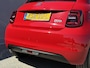 Fiat 500 La Prima 42 kWh / SOH 93% / Apple Carplay/Android Auto / Achteruitrijcamera / Adaptieve Cruise Control / Lichtmetalen Velgen 17" / Navigatie / 3-fase / Snelladen /