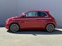 Fiat 500 La Prima 42 kWh / SOH 93% / Apple Carplay/Android Auto / Achteruitrijcamera / Adaptieve Cruise Control / Lichtmetalen Velgen 17" / Navigatie / 3-fase / Snelladen /