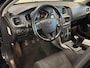 Volvo V40 2.0 D2 88kw | Momentum Business | Navi