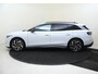 Volkswagen ID.7 Tourer Pro Business 77 kWh First Edition uitvoering | adaptief onderstel | trekhaak | Harman Kardon