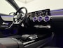 Mercedes-Benz A-klasse 200 AMG | Pano | Sfeer | Camera | Virtual | Cruise | LED | Trekhaak | NAP