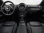 MINI Clubman 1.5 Chili Black Sport Automaat (PANORAMADAK, NAVIGATIE, LEDEREN SPORTSTOELEN, STOELVERWARMING, CRUISE, CLIMATE, NIEUWE APK)