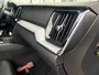 Volvo V60 2.0 T5 Momentum | Trekhaak | Leder | Power Seats | Memory | Apple carplay/Android auto | Stoelverwarming | Cruise Control | Elektr. bedienbare achterklep | 4 Seizoen banden |