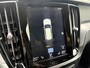 Volvo V60 2.0 T5 Momentum | Trekhaak | Leder | Power Seats | Memory | Apple carplay/Android auto | Stoelverwarming | Cruise Control | Elektr. bedienbare achterklep | 4 Seizoen banden |