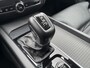 Volvo V60 2.0 T5 Momentum | Trekhaak | Leder | Power Seats | Memory | Apple carplay/Android auto | Stoelverwarming | Cruise Control | Elektr. bedienbare achterklep | 4 Seizoen banden |