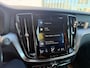 Volvo V60 2.0 T5 Momentum | Trekhaak | Leder | Power Seats | Memory | Apple carplay/Android auto | Stoelverwarming | Cruise Control | Elektr. bedienbare achterklep | 4 Seizoen banden |