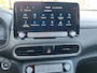 Hyundai Kona Electric EV Fashion 64 kWh | SOH: 95,1% | 3 Fase | Warmtepomp | LED | Blindspot | Stoelverwarming | All Season | HUD |