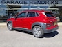 Hyundai Kona Electric EV Fashion 64 kWh | SOH: 95,1% | 3 Fase | Warmtepomp | LED | Blindspot | Stoelverwarming | All Season | HUD |