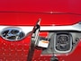 Hyundai Kona Electric EV Fashion 64 kWh | SOH: 95,1% | 3 Fase | Warmtepomp | LED | Blindspot | Stoelverwarming | All Season | HUD |