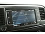 Toyota PROACE Electric Worker 75 kWh Extra Range Navigator L2H1 | Snelladen | SOH 92% | Werkverkeer bord | Airco | Cruise | Carplay | 3 Zits | Parkeersens. | Trekhaak