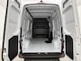 Mercedes-Benz eSprinter 0,99% RENTE - 314 L2H2 RWD 81KWH PRO | 30 year edition | DC Laden | 270 graden deuren |
