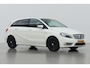 Mercedes-Benz B-klasse 200 Ambition | Trekhaak | Bi-Xenon | Parkeersensoren | Navigatie | Getint Glas