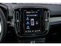Volvo EX40 Single Motor Extended Range Ultra Black Edition 82 kWh | Europa | Harman Kardon audio | 20" | Schuif-/kanteldak | Getint Glas | Elektrische stoelverstelling | Nubuck bekleding | Adaptive Cruise Control | Dodehoekdetectie |