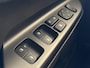 Hyundai Kona Electric EV Comfort 39 kWh / SOH 98% / Snel lader / Keyless entry / Stoelverw. / Stuur verw. / Climate Controle / Carplay / Parkeer Camera