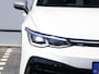 Volkswagen Golf 2.0 TSI R 4Motion 320Pk DSG | Panoramadak | Led Matrix | Harman Kardon | Head-up display | Camera