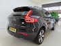 Volvo XC40 Recharge Ultimate 70 kWh | Adaptieve Cruise Control | Panoramadak | 360° Parkeercamera | Harman Kardon Audio | Stoel-/Stuurverwarming | Warmtepomp |