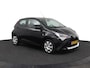 Toyota Aygo 1.0 VVT-i x-play | Parkeercamera | Groot mediascherm |