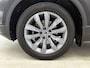 Volkswagen T-Roc 1.5 TSI Sport | 150 PK | Automaat | Digital Cockpit PRO | Keyless | Trekhaak | Black Style | Panorama Schuif/Kantel Dak | Stoelverwarming | Elektrische Klep |