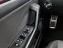 Volkswagen T-Roc 1.5 TSI Sport | 150 PK | Automaat | Digital Cockpit PRO | Keyless | Trekhaak | Black Style | Panorama Schuif/Kantel Dak | Stoelverwarming | Elektrische Klep |