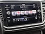 Volkswagen T-Roc 1.5 TSI Sport | 150 PK | Automaat | Digital Cockpit PRO | Keyless | Trekhaak | Black Style | Panorama Schuif/Kantel Dak | Stoelverwarming | Elektrische Klep |