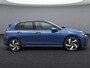 Volkswagen Golf 1.5 eHybrid 272pk GTE DSG Automaat Panoramadak / 18"LM velgen / Trekhaak / Navigatie/ App-connect