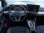 Volkswagen Golf 1.5 eHybrid 50 Edition 204pk DSG | Navigatie | Cruise control | LED+ | Memorystoelen | Keyless | Dodehoekdetectie | Stoel- & Stuurverwarming |