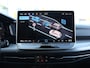 Volkswagen Golf 1.5 eHybrid 50 Edition 204pk DSG | Navigatie | Cruise control | LED+ | Memorystoelen | Keyless | Dodehoekdetectie | Stoel- & Stuurverwarming |