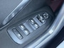 Peugeot 2008 1.2 PureTech Allure 2e Eigenaar l Automaat l Carplay l D-riem vv in 12-2023 l Camera l Clima l Cruise l Halfleder l Pdc V+A l 110pk l N.A.P l Bj 12-2026 l Apk tot 01-2027