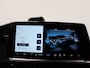 Volkswagen Transporter Caravelle 2.5 L2H1 eHybrid Style 233PK Aut. incl. BTW en BPM, Leder, 360gr. Camera, Navi, Side Assist, Keyless, Matrix-LED Koplampen, Adaptieve Cruise Control, Trekhaak, 17" LM Velgen, 8-zitpl., Stoel-stuurverwarming