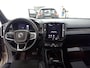 Volvo XC40 Recharge Ultimate 70 kWh | Adaptieve Cruise Control | Panoramadak | 360° Parkeercamera | Harman Kardon Audio | Stoel-/Stuurverwarming | Warmtepomp | Trekhaak |