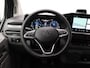 Volkswagen Caravelle 2.5 L2H1 eHybrid Style 233PK Aut. incl. BTW en BPM, Leder, 360gr. Camera, Navi, Side Assist, Keyless, Matrix-LED Koplampen, Adaptieve Cruise Control, Trekhaak, 17" LM Velgen, 8-zitpl., Stoel-stuurverwarming