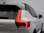 Volvo XC40 T5 262PK Plug in Hybrid R-Design / Trekhaak / Panoramisch Dak / Verwarmbare Voorstoelen+Stuurwiel / Adaptive Cruise / Extra Getint Glas /