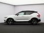 Volvo XC40 T5 262PK Plug in Hybrid R-Design / Trekhaak / Panoramisch Dak / Verwarmbare Voorstoelen+Stuurwiel / Adaptive Cruise / Extra Getint Glas /