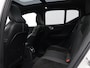 Volvo XC40 T5 262PK Plug in Hybrid R-Design / Trekhaak / Panoramisch Dak / Verwarmbare Voorstoelen+Stuurwiel / Adaptive Cruise / Extra Getint Glas /