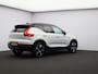 Volvo XC40 T5 262PK Plug in Hybrid R-Design / Trekhaak / Panoramisch Dak / Verwarmbare Voorstoelen+Stuurwiel / Adaptive Cruise / Extra Getint Glas /