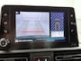 Peugeot e-Rifter EV GT 7p 50 kWh 136pk | 7 Zitplaatsen | Navigatie | Achteruitrijcamera | Climate Control | Cruise Control | Parkeersensoren | Keyless | Elektrisch inklapbare spiegels | Apple Carplay / Android Auto | Bluetooth | DAB+ radio | Multifunctioneel lederen stuurwiel | Digitaal instrumentenpaneel | Donker getint glas | 2x Schuifdeur | 17" lichtmetalen velgen |