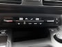 Peugeot e-Rifter EV GT 7p 50 kWh 136pk | 7 Zitplaatsen | Navigatie | Achteruitrijcamera | Climate Control | Cruise Control | Parkeersensoren | Keyless | Elektrisch inklapbare spiegels | Apple Carplay / Android Auto | Bluetooth | DAB+ radio | Multifunctioneel lederen stuurwiel | Digitaal instrumentenpaneel | Donker getint glas | 2x Schuifdeur | 17" lichtmetalen velgen |