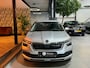 Skoda Kamiq 1.0 TSI Style|Automaat|Keyless|CarPlay|StoelVW|Lane Assist|Xenon|Rijklaar
