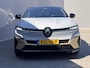Renault Megane E-Tech EV60 Optimum Charge Iconic / Dealer onderhouden / SoH 93,39 % / Navigatie / Apple Carplay Android / Elektrische stoelen met lende ondersteuning / Stuur- & stoelverwarming / 20" LM wielen & All Season banden /