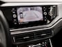 Volkswagen Taigo 1.0 TSI Sport Automaat (PANORAMADAK, APPLE CARPLAY, GROOT NAVI, LEDER, KEYLESS, STOELVERWARMING, SPORTSTOELEN, CAMERA, IQ LIGHT, NIEUWSTAAT)
