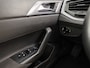 Volkswagen Taigo 1.0 TSI Sport Automaat (PANORAMADAK, APPLE CARPLAY, GROOT NAVI, LEDER, KEYLESS, STOELVERWARMING, SPORTSTOELEN, CAMERA, IQ LIGHT, NIEUWSTAAT)