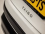 Volkswagen Taigo 1.0 TSI Sport Automaat (PANORAMADAK, APPLE CARPLAY, GROOT NAVI, LEDER, KEYLESS, STOELVERWARMING, SPORTSTOELEN, CAMERA, IQ LIGHT, NIEUWSTAAT)