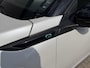 Peugeot e-2008 EV GT Pack 50 kWh | Schuif-Kanteldak | Stoelverwarming | FULL LED koplampen | Achteruitrij-Camera | Adaptieve Cruise control |  Alcantara Bekleding |  Navigatie en Apple caprplay en Android auto |