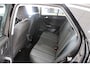 Volkswagen T-Roc 1.5 TSI Life Automaat | Airco | Adaptieve cruise control | Parkeersensoren & Camera | Carplay | Stoelverwarming