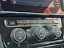 Volkswagen Golf 1.0 TSI Highline Business R Line BJ.10-2017 / Navi / Digit.dashb. / 6bak / 17"Lmv