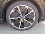 Audi Q4 e-tron 50 quattro S edition 77 kWh Lederen bekleding | 21 inch lichtmetalen velgen | Parkeercamera | Navigatie
